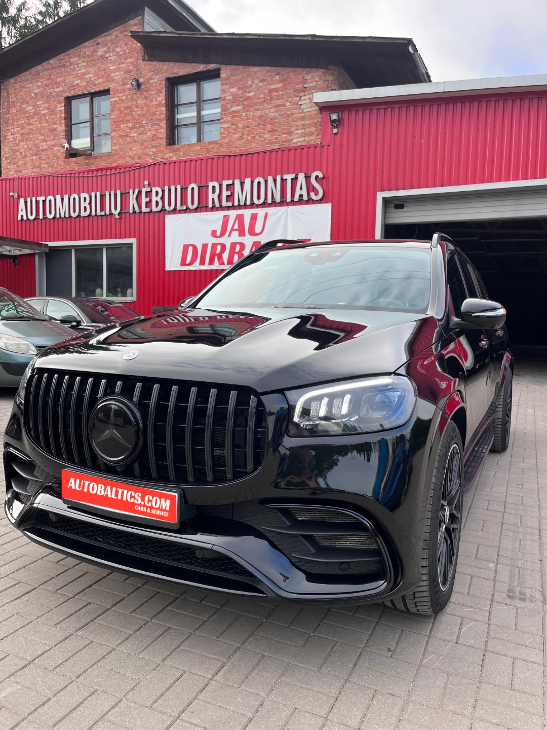 Ремонт и покраска кузова Mercedes-Benz GLS в Вильнюсе 4