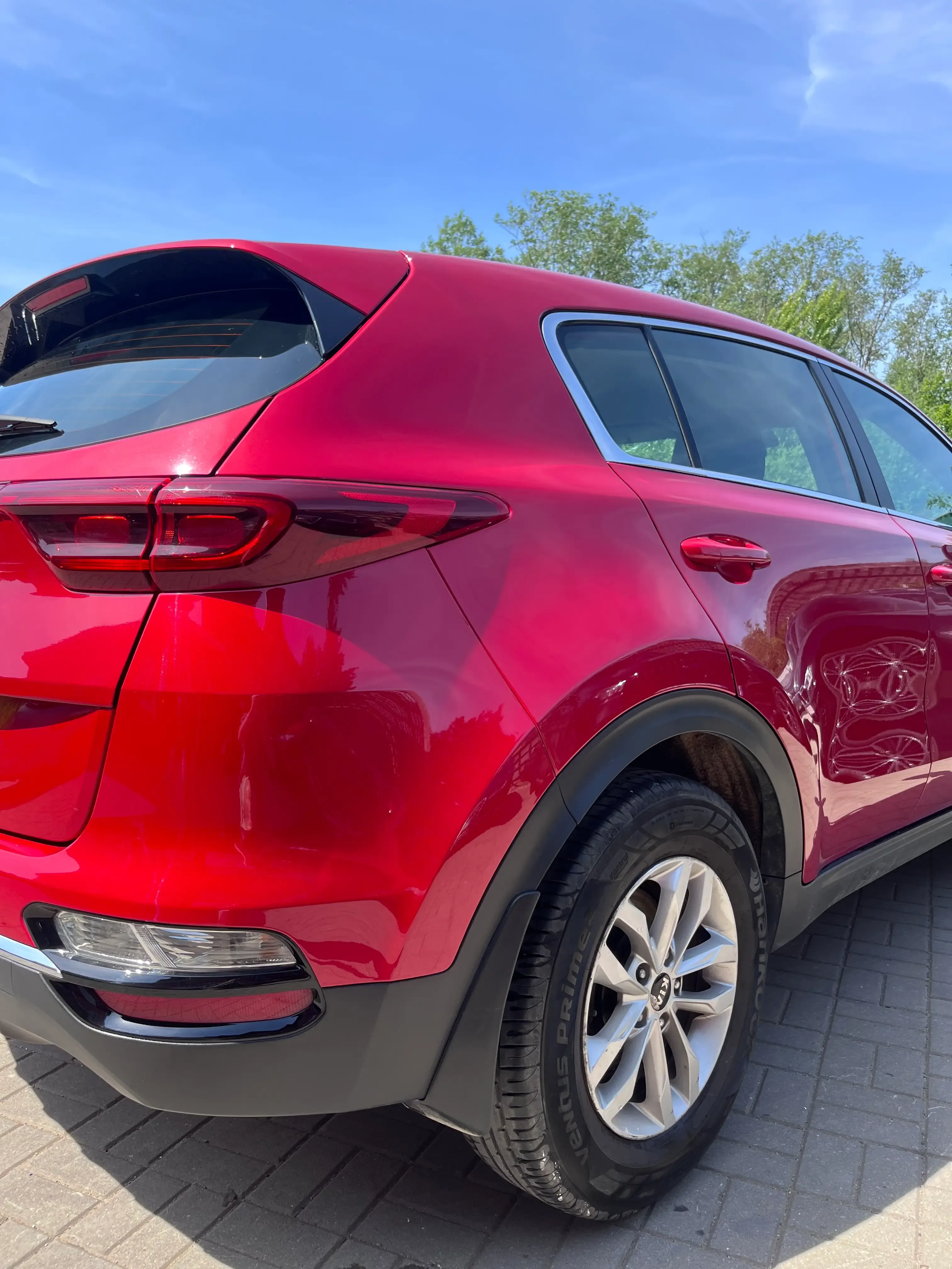 Body Repair and Painting of a KIA Sportage after Damage